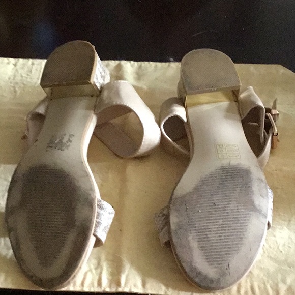 Faux snakeskin sandals 4 items for $20 - Picture 2 of 3